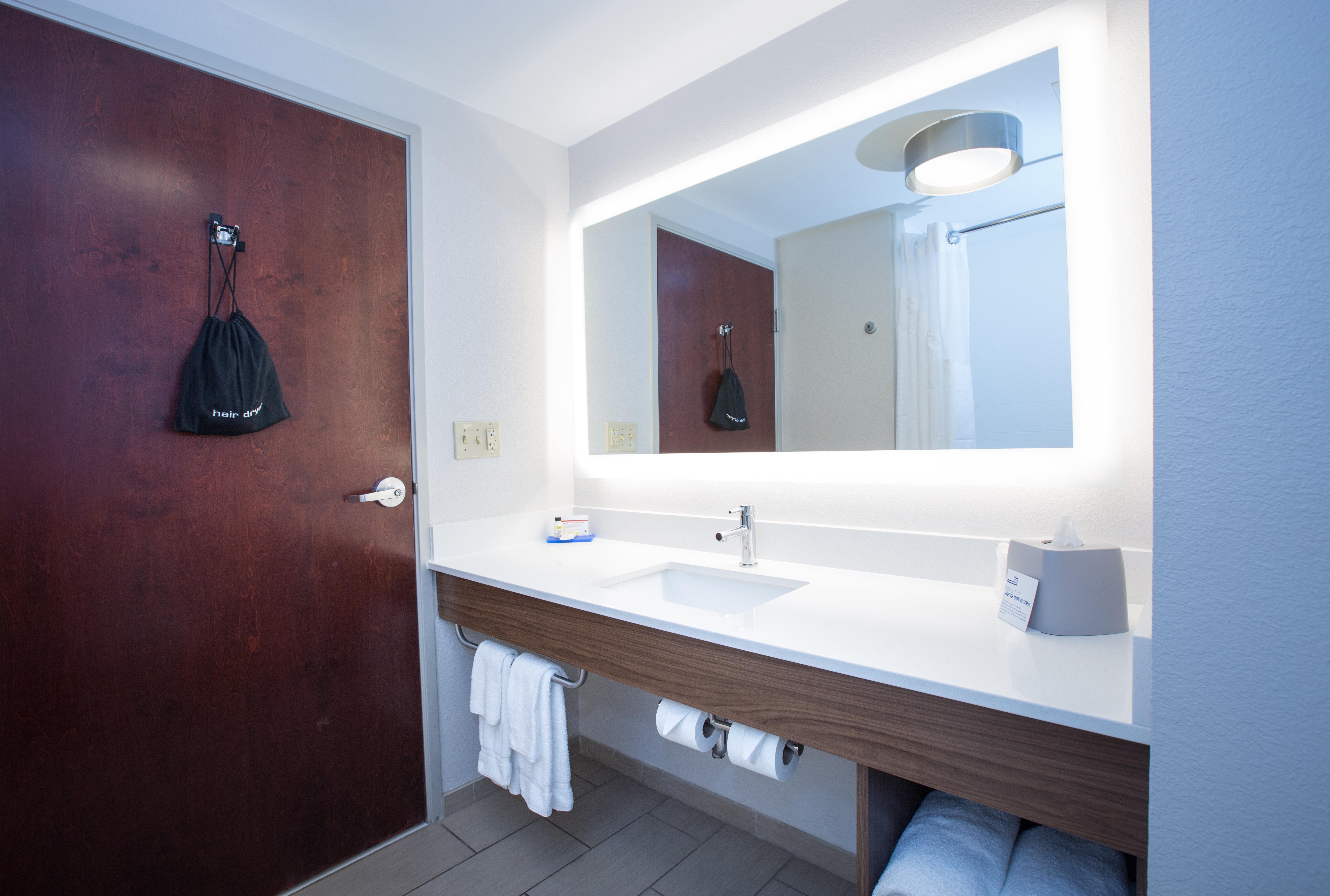 Holiday Inn Express & Suites Tupelo By Ihg Luaran gambar