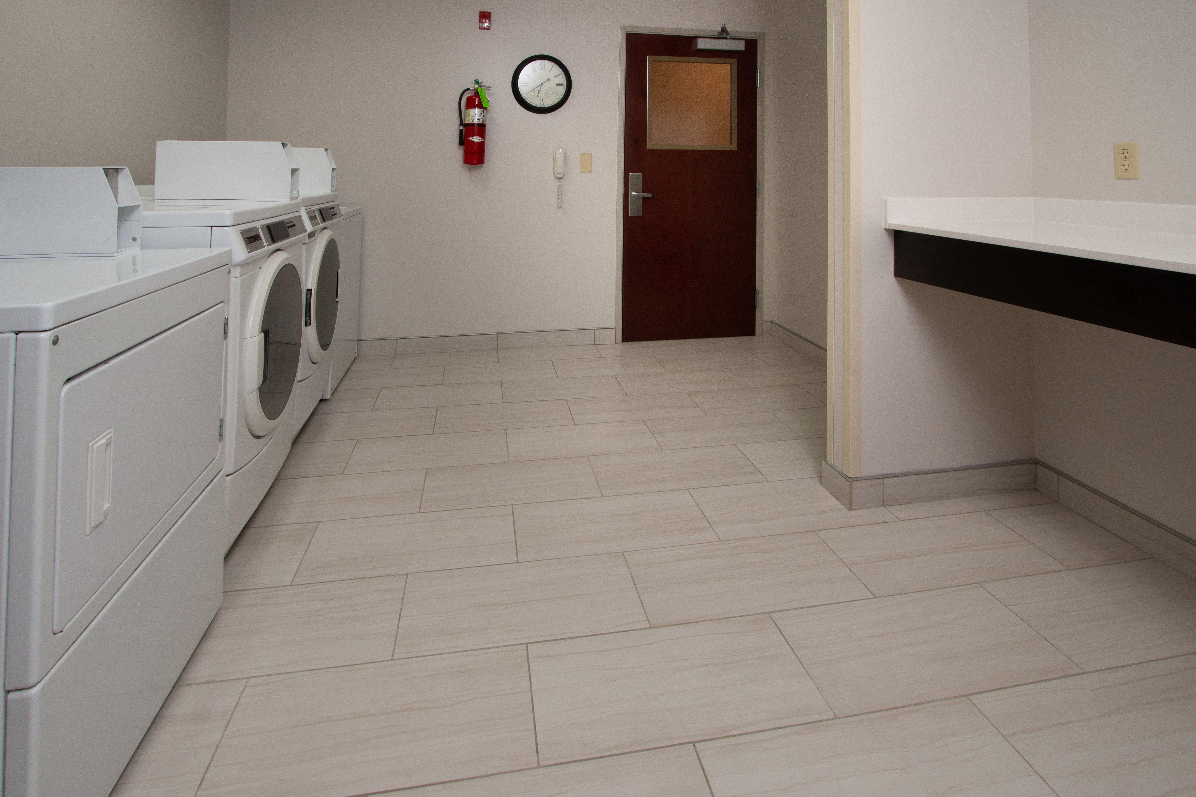 Holiday Inn Express & Suites Tupelo By Ihg Luaran gambar