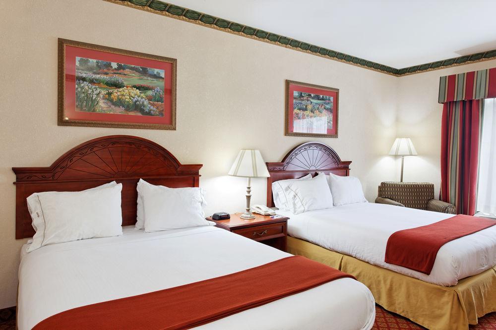 Holiday Inn Express & Suites Tupelo By Ihg Bilik gambar