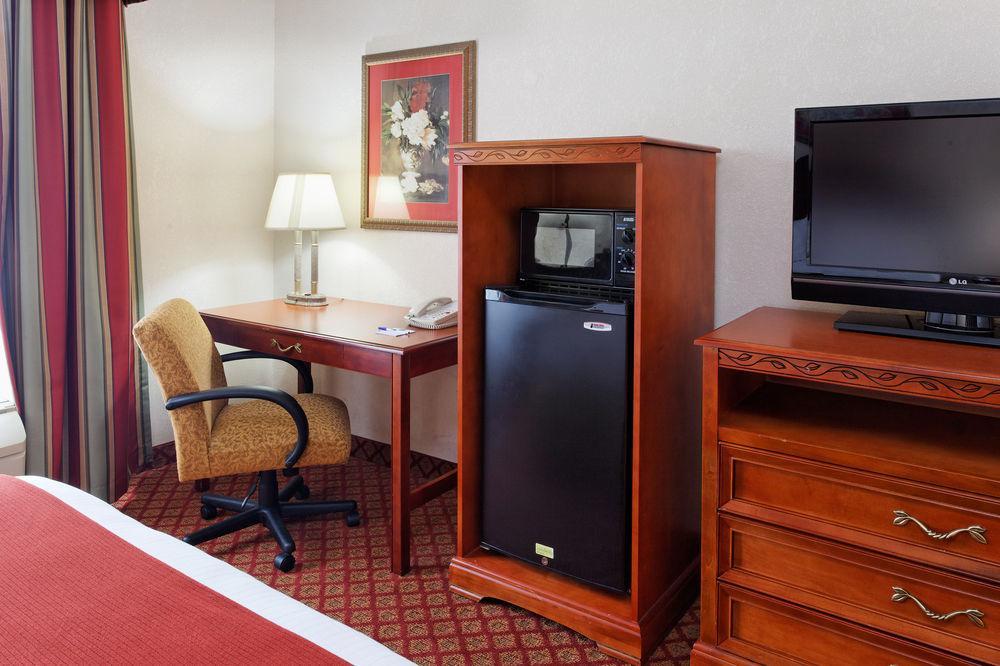 Holiday Inn Express & Suites Tupelo By Ihg Bilik gambar