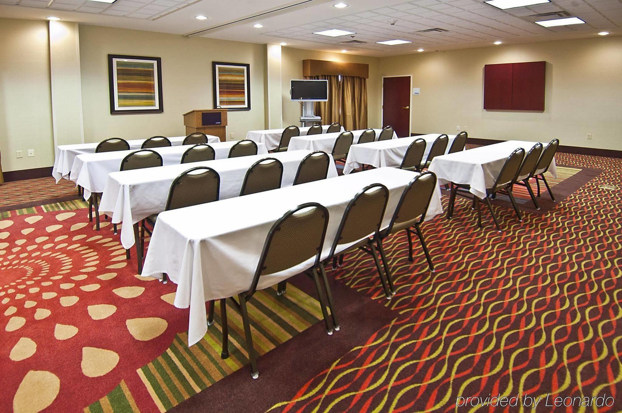 Holiday Inn Express & Suites Tupelo By Ihg Kemudahan gambar